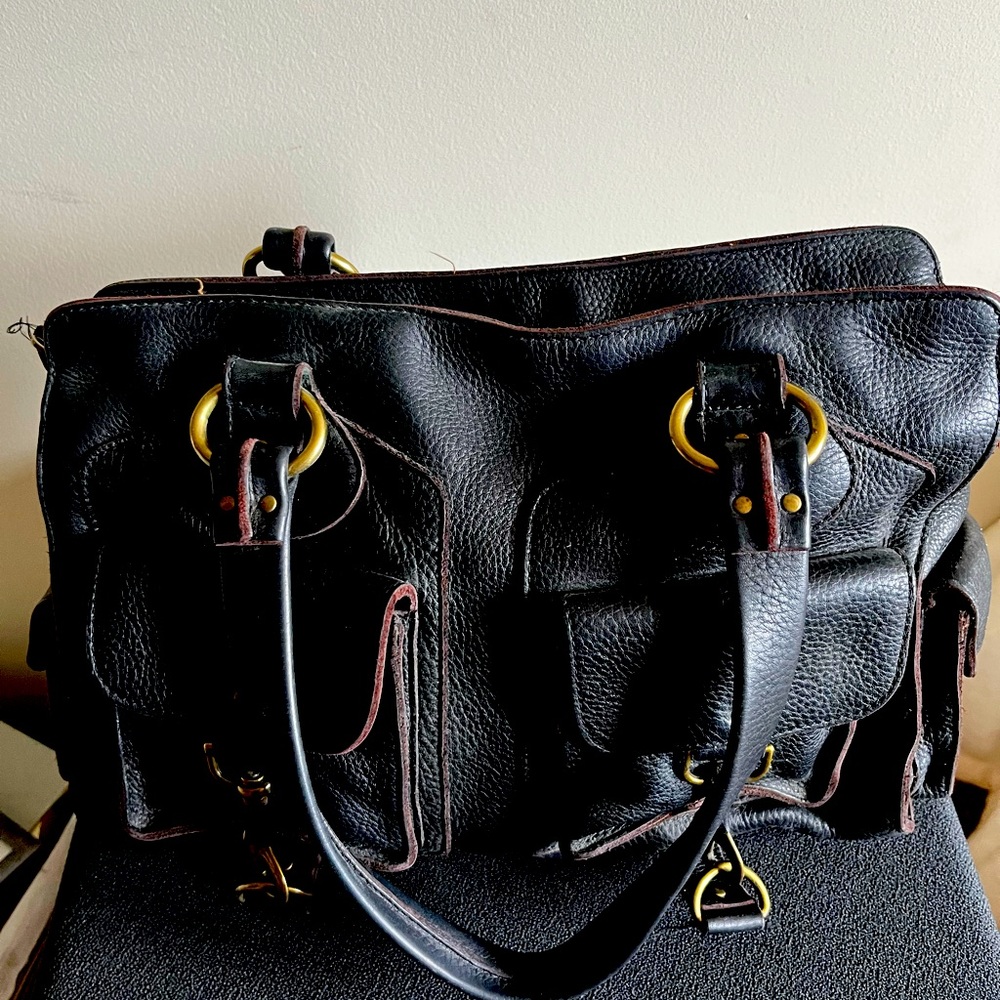 Leather hand bag by Linea Pelle.  Vintage and gently used.